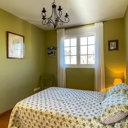 Holiday home Preciosa Casa Camino Ingles A Coruna